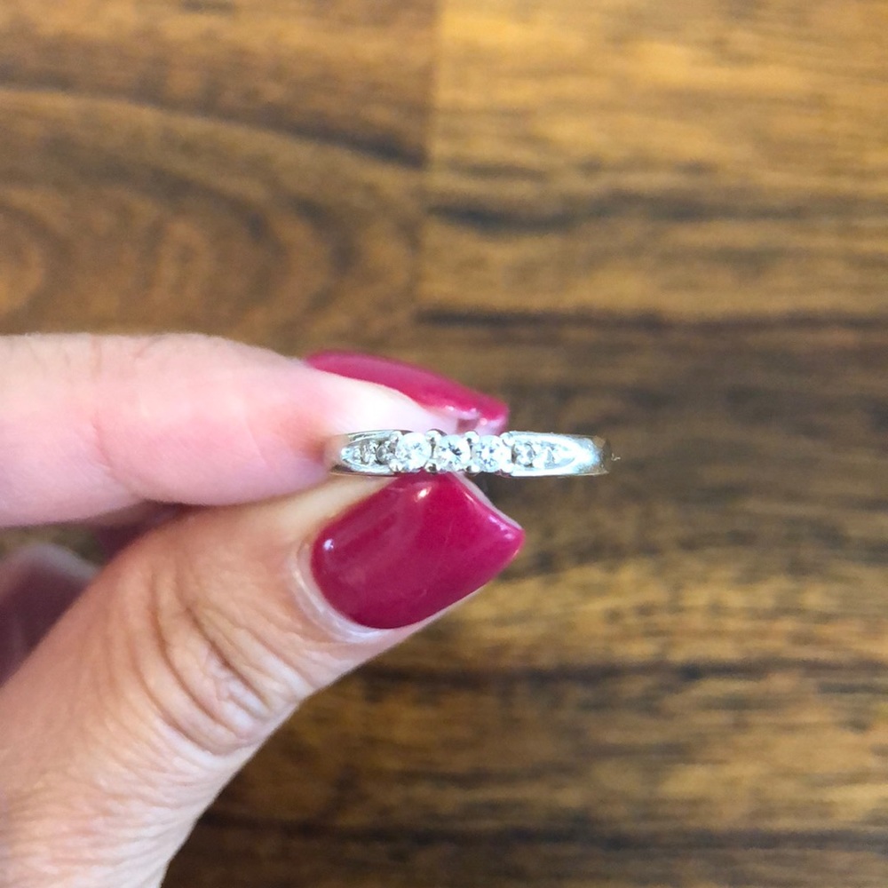 White Gold Ring with Small Diamonds
